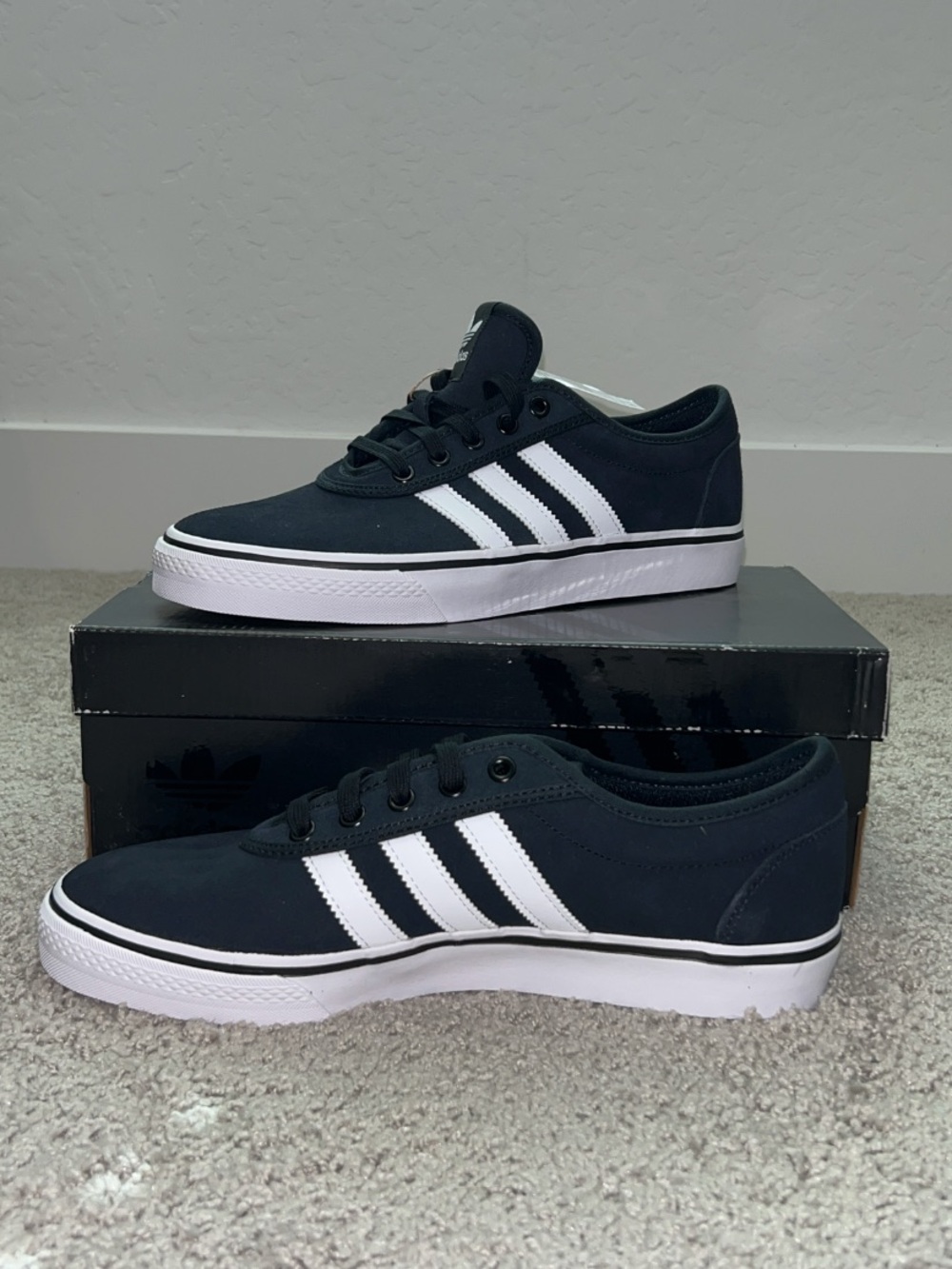 Adidas Men's Black and White Skate-Inspired Sneakers Adi Ease